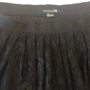 EUC Cute Forever21 lace skirt